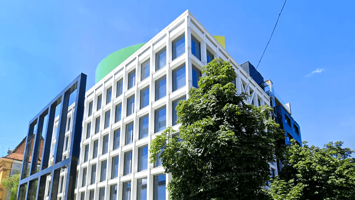 Zgrada u centru Zagreba - 8 stanova